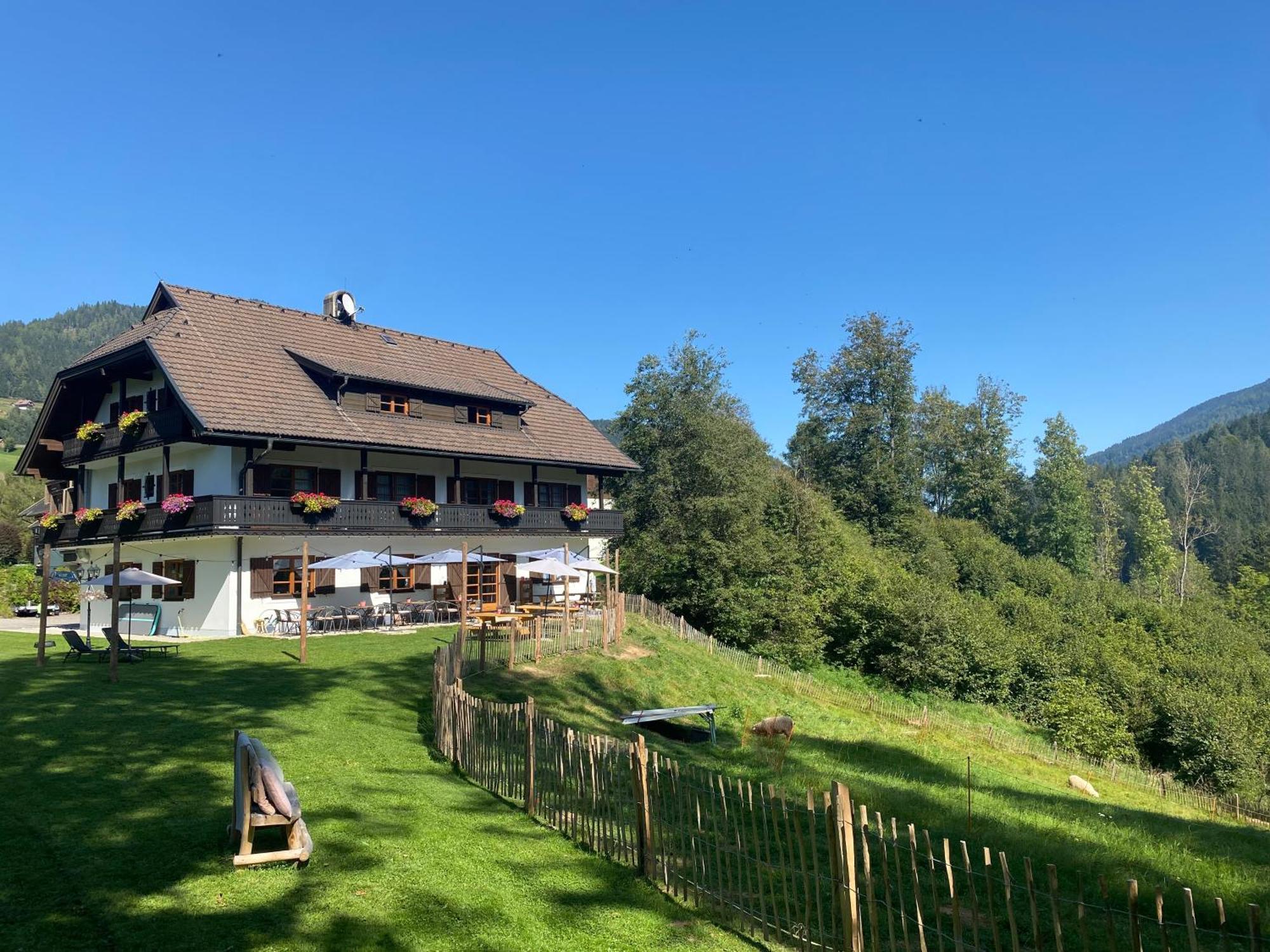 Pension Gasthof Arriach Eksteriør billede